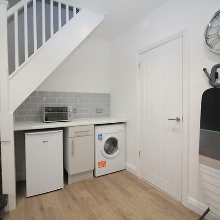 Welcome Home - Close To Town Centre - Full Holiday Home Blackpool Buitenkant foto